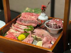 -山川小町·极番烧肉(新地假日广场店)