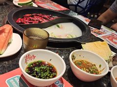 -井格重庆火锅(临平银泰城店)