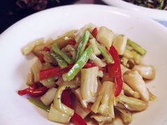 -临安鲲凌餐厅(钱王大街店)