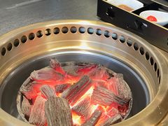 -铭牛烧肉·和牛海鲜自助(高新月牙湖店)