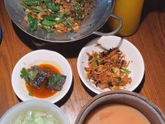 -老湘村·湖南土菜(天河维多利店)