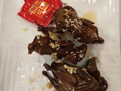 盐焗鹌鹑-清新鸡沙田乳鸽店(金融店)