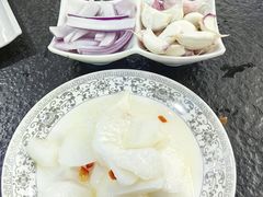 -伊源鼎盛餐饮服务有限公司