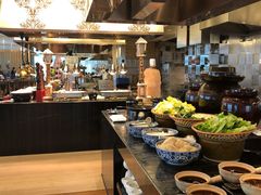 -圣丰索菲特·2 On 988 Café 自助餐厅