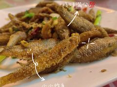 椒盐溪坑鱼-品雅轩农家乐