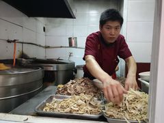-龙鳞路第一家牛肉汤
