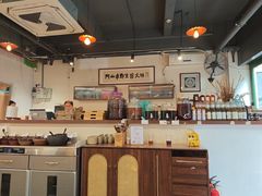 -阿山卓·野生菌火锅·纳西火塘烤肉