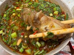 -肖肖酸萝卜鱼火锅(总店)