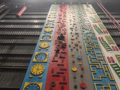 -极限PLAY运动娱乐新世界·团建派对潮玩休闲馆·室内蹦极高空游乐园