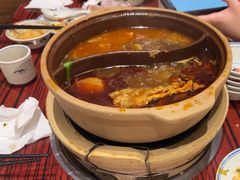 -沙胆彪炭炉牛杂煲(上海日月光广场店)