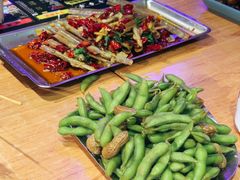花生毛豆-喝丢一只鞋海鲜烧烤·海肠捞饭(东关街店)