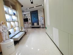 -柏乐口腔医院·舒适化无痛种植牙中心(东盟商务区院)