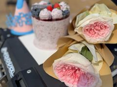 -山与蓝·轻糖鲜果蛋糕(勒泰店)