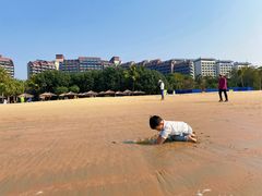 -三亚湾海居铂尔曼度假酒店