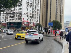 -老来福·非遗酸汤兔(凯旋路店)