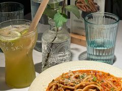 -春树下·树屋花房西餐厅(罍街AS1980店)