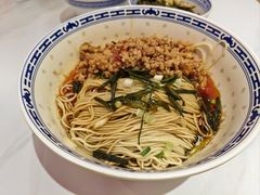 -鲁达面馆本帮风味(共康东路店)