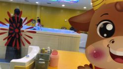 -爱玩爱游亲子成长中心(曲江汉华城店)