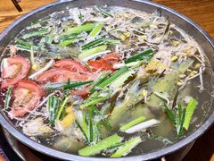 -亮欢寨酸汤鱼(沙冲路店)