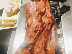 爆款烤羊腿-橦橦小马扎烧烤 (传媒大学店)