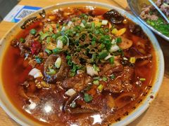 -杨三孃跷脚牛肉(中粮鸿云悦街店)