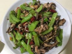 -满口香饭店