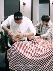 -老肖男士理发店