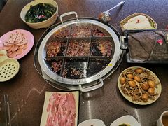 -巴倒烫陆派火锅山庄(南山总店)