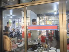 -建国蚵煎蚵面