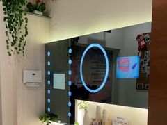 -维乐口腔(美维云门诊陆家嘴店)