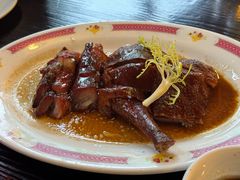招牌烧鹅拼叉烧-猪肉婆私房菜(容桂总店)