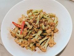 -渔语鱼酸菜鱼新川菜(来福士店)