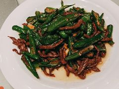 -辛香味烧鱼馆·非遗技艺·排骨红烧肉(光谷医药园店)