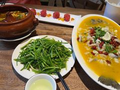 -小喜客·云南特色菜(纳西庭院店)