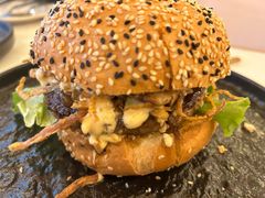 牛肉鹅肝汉堡-FAT COW(静安寺店)