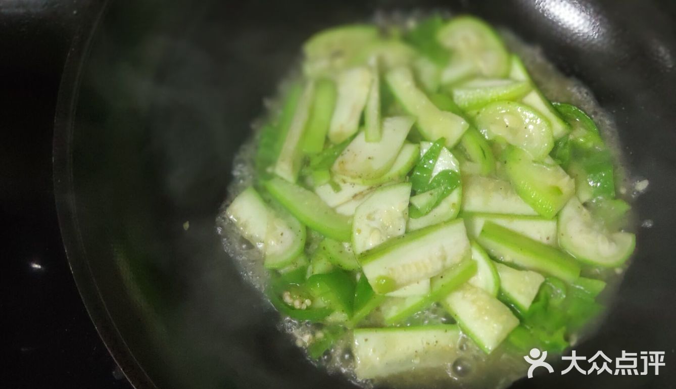 夏日菜品之做个简单炒丝瓜