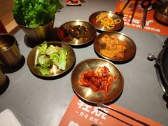 -轻烧烤肉(光谷步行街店)