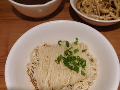 -诚铭记·虾仁汤包·成都小吃(融创店)