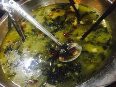 胖头鱼-陈帅夜排档·龙虾·炒菜·烤串(世茂店)