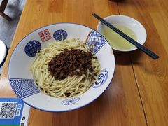 -杨伯英传统杂酱面