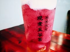 -沪上阿姨·精选茶饮(十一经路店)