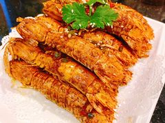 港式椒盐濑尿虾-我揸Fit·江边海鲜大排档(滨江西路总店)