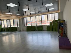 -空中健身·游泳(季佳荟新华家园店)