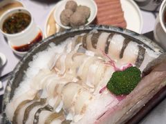 -红鼎豆捞·非遗鲍皇汤火锅(宝丰路店)