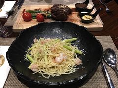 -YUE·6·西式融合餐厅(外滩六号店)