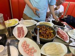 -鸡遇虾煲干锅火锅(小寨金莎店)