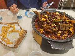-鑫巴蜀小镇 · 水煮鱼专研店(玉桥店)