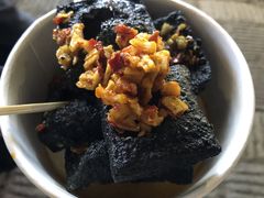 -黑色经典臭豆腐·湖南特产(步行街店)