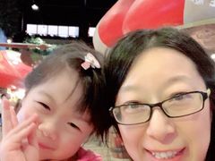 -蓝精灵乐园·世茂精灵之城主题乐园