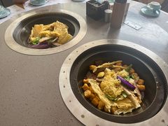 -山河屯铁锅炖·非遗东北菜(南山店)